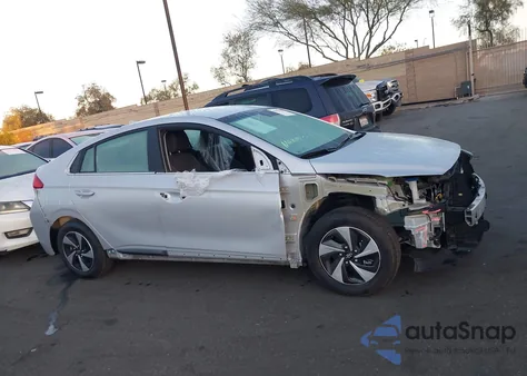 2018 Hyundai Ioniq Hybrid Sel from USA, damaged, VIN KMHC75LC6JU066358